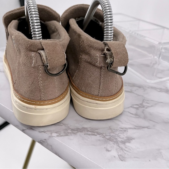 TOMS Paxton Ankle Sneaker Light‎ Taupe Suede Size 7 Casual Comfy Slip On Cushion - Picture 9 of 10